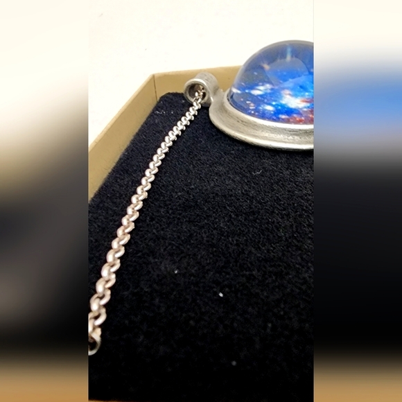 Boutique Academia Blue Nebula Necklace - Picture 13 of 16